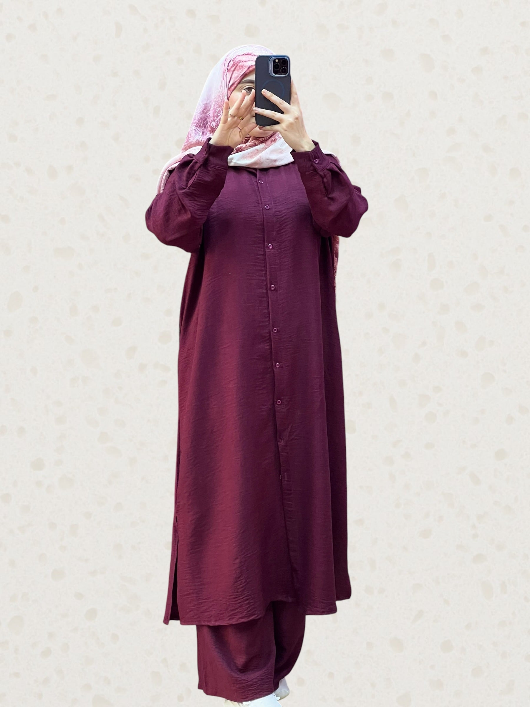 طقم كونفور