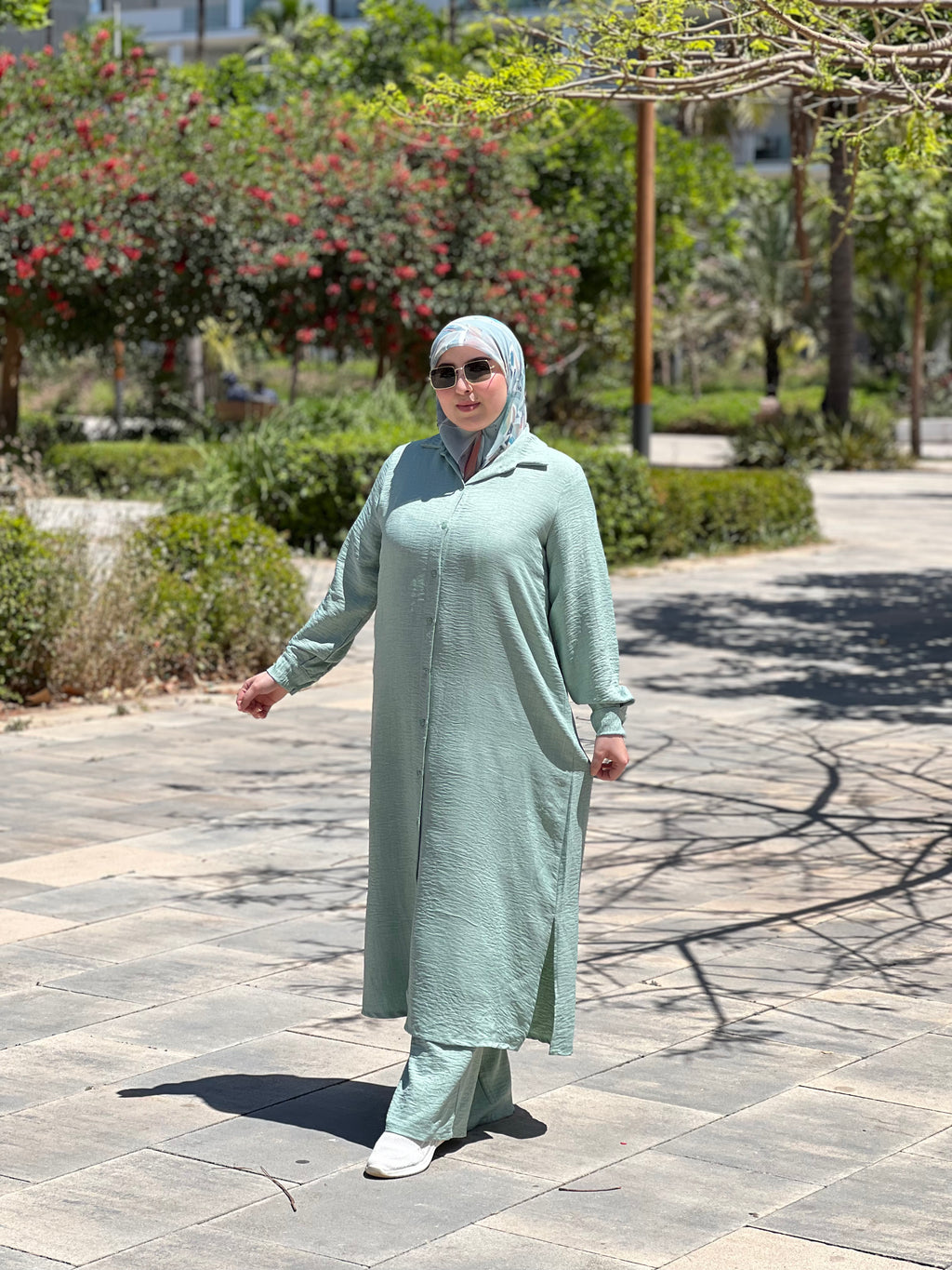 طقم كونفور